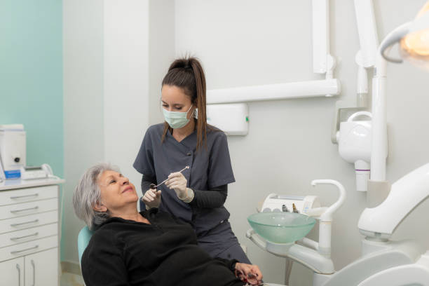 Best Emergency Tooth Extraction in Mlstadt, IL